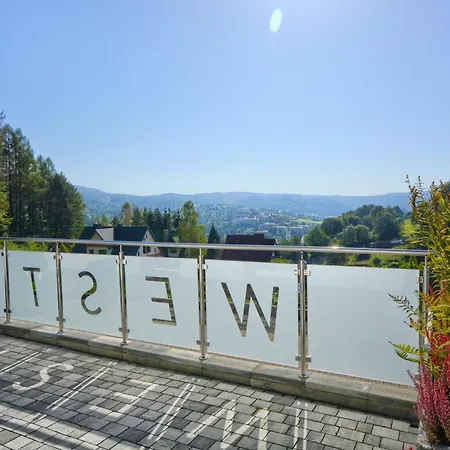 아파트 Westa